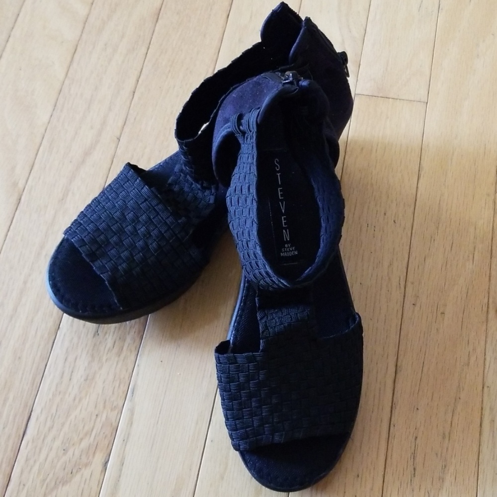 Steven Madden Wedges